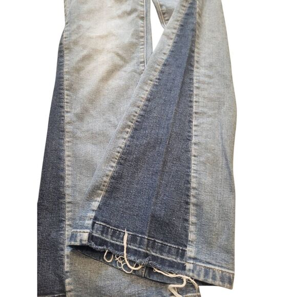 GAP Jeans Women's 29 Blue High Rise Patched 70s Flare Stretch Panel - Picture 3 of 6